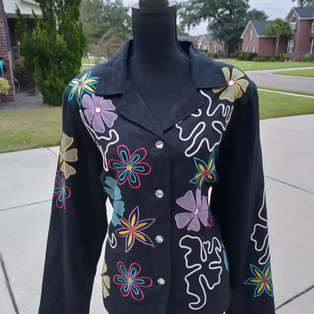 🔥SOLD🔥 Indigo Moon Floral Jacket w/ Gem Buttons - Picture 2 of 5